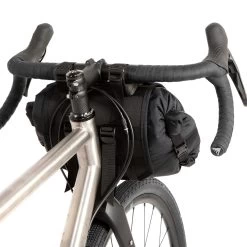 Restrap Bar Bag Gepäckrolle - 14 L - Schwarz 13 Restrap Bar Bag Gepäckrolle - 14 L - Schwarz -Fahrradwelt Verkauf 44195020222 3
